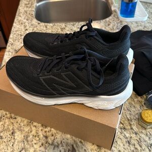 Women’s New Balance 1080